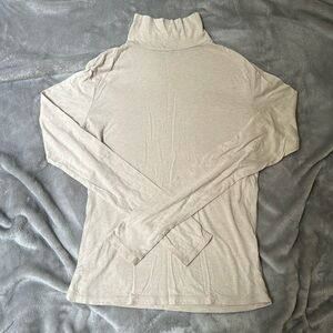 Buck Mason Cloud Jersey Turtleneck Wicker